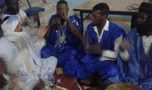 الفرقة المديحية التي أنعشت الأمسية وألهبت حماس الحضور/ الأخبار