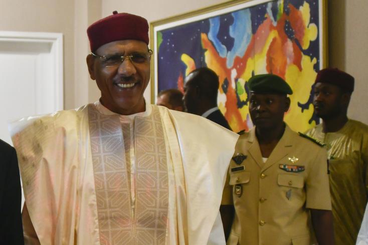 الرئيس النيجري المعزول محمد بازوم 
