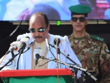 الرئيس الموريتاني محمد ولد عبد العزيز خلال خطاب افتتاح مهرجان المدن القديمة في تيشيت اليوم (وما)