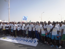 لحظة انطلاقة الماراتون الدولي صباح اليوم (تصوير الأخبار)