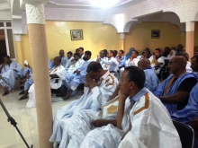 جانب من حضور الندوة التأدبينية مساء الأحد في صالون المدونين