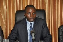 موسى سينكو كوليبالي الجنرال المالي المستقيل المترشح للانتخابات الرئاسية لعام 2018.