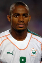 بونافنتور كالو، اللاعب الإيفواري الدولي السابق، المنتخب عمدة لبلدية "فافوا".