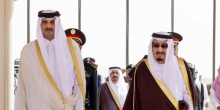 الملك السعودي سلمان بن عبد العزيز والأمير القطري تميم بن حمد آل ثاني.