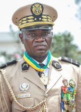الجنرال بريس كلوتير أوليغي نغيما: رئيس المجلس العسكري الحاكم في الغابون