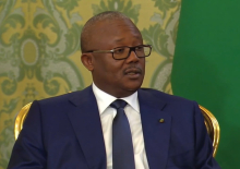 رئيس غينيا بيساو: عمرو سيسوكو إمبالو 