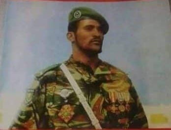 عميد المظليين بموريتانيا المساعد أول المتقاعد القاسم ولد الصبار
