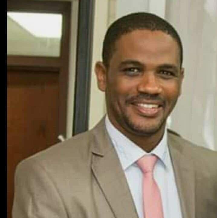 النائب البرلماني ورئيس الميثاق من أجل الحقوق السياسية والاقتصادية والاجتماعية للحراطين العيد ولد محمدن