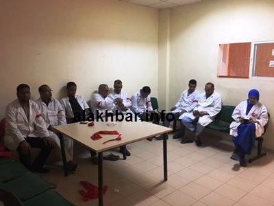 جانب من استراحة الأطباء المضربين في المستشفي / تصوير الأخبار