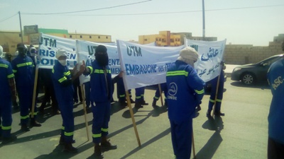 جانب من مسيرات العمال صباح اليوم في نواذيبو/ تصوير الأخبار
