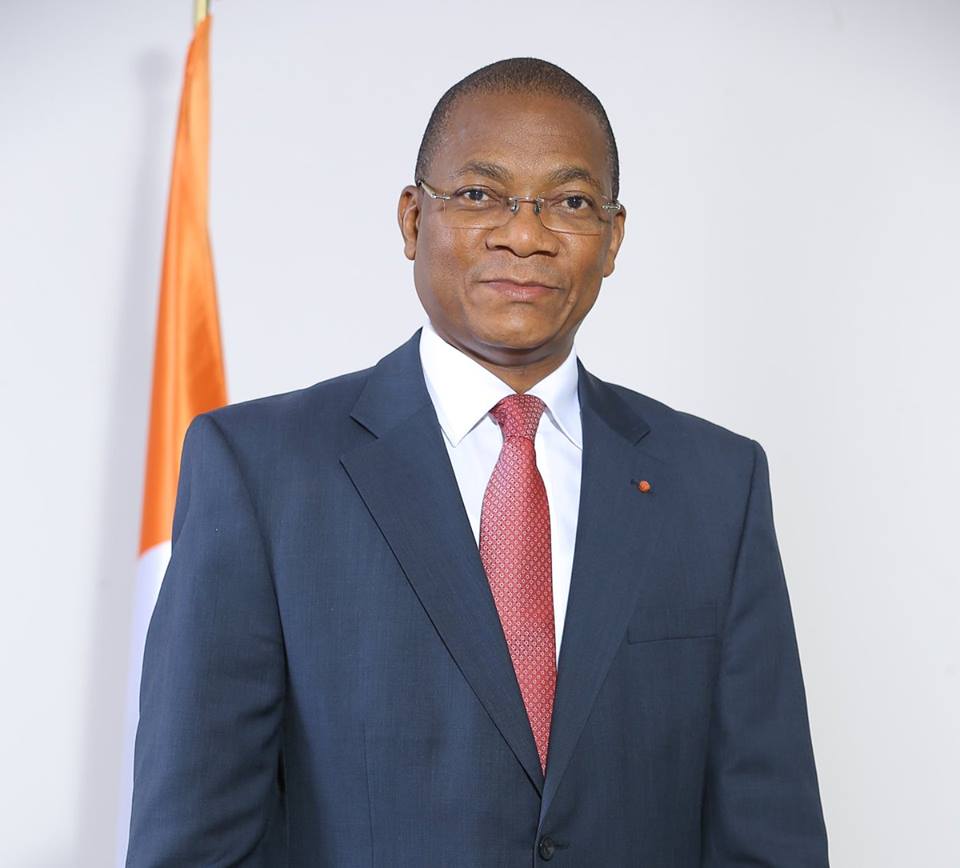 وزير الاتصال المتحدث باسم الحكومة الإيفوارية ابرونو كوني