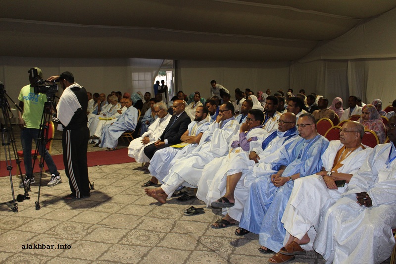 جانب من حضور حفل اختتام المؤتمر مساء اليوم في فندق أزولاي بنواكشوط (الأخبار)