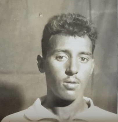 بقلم الأستاذ محمدٌ ولد إشدو