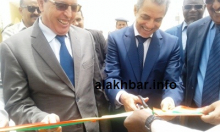 جانب من قطع الشريط الرمزي لتسليم الصهريج وسيارة اسعاف في مباني البلدية / الأخبار