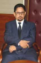 الناطق باسم الحكومة الموريتانية محمد الأمين ولد الشيخ خلال مؤتمره الصحفي اليوم عقب اجتماع الحكومة (وما)