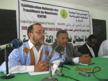 الأمين العام للكونفدرالية الوطنية للشغيلة الموريتانية خلال نشاط سابق لها 