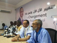 الوزير السابق با هودو خلال حديثه بحضور المرشح سيدي محمد ولد ببكر