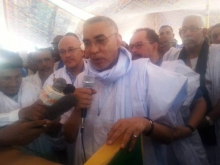 الوزير الأول يحي ولد حدمين خلال حديثه في أحد أنشطته الجماهيرية شرق البلاد الأسبوع الماضي