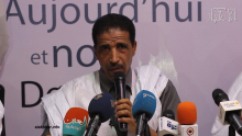 المرشح الرئاسي محمد ولد مولود تحدث خلال المؤتمر باسم بقية المرشحين الحاضرين (الأخبار)