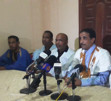 المرشح الرئاسي محمد ولد مولود خلال مؤتمر صحفي مساء اليوم (الأخبار)