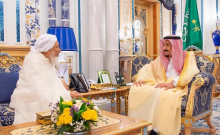 ملك السعودية خلال لقائه مع الشيخ عبد الله بن بيه رئيس مجلس الإفتاء بالإمارات