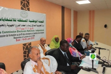 نائب رئيس لجنة الانتخابات عثمان ولد بيجل خلال كلمته في افتتاح التكوين (وما)