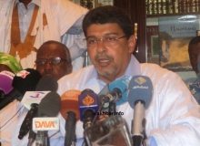  رئيس حزب الاتحاد من أجل الجمهورية الحاكم في موريتانيا سيد محمد ولد محم خلال مؤتمر صحفي سابق (الأخبار - أرشيف)