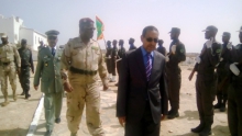 الوالي المساعد وقائد المنطقة العسكرية الأولي والقائد الجهوي للحرس زوال اليوم/ تصوير الأخبار