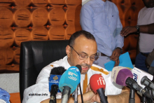 المرشح الرئاسي سيدي محمد ولد ببكر خلال المؤتمر الصحفي المشترك مع المرشحين الرئاسيين المعارضين