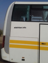 صورة من الباص التابع لشركة سونف حيث آثار الرصاص(خاص الأخبار)