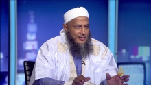 عضو مجلس الأمناء في الاتحاد العالمي لعلماء المسلمين، ورئيس مركز تكوين العلماء في موريتانيا العلامة محمد الحسن ولد الددو
